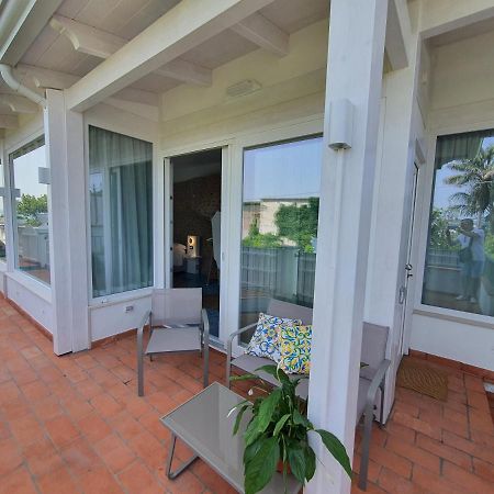 B&B Dea Fortuna Bacoli Buitenkant foto