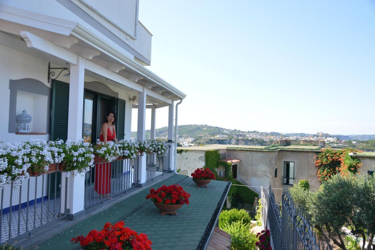 B&B Dea Fortuna Bacoli Buitenkant foto