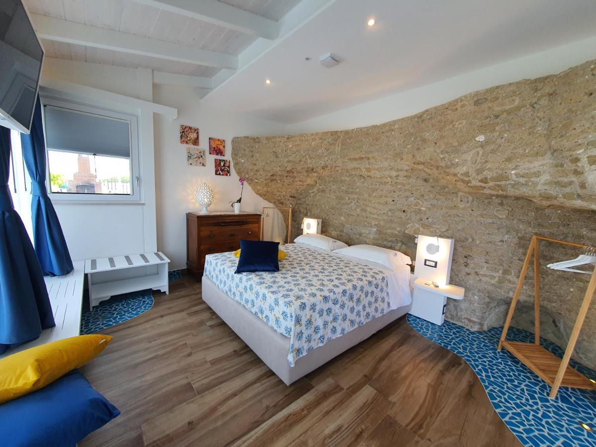 B&B Dea Fortuna Bacoli Buitenkant foto